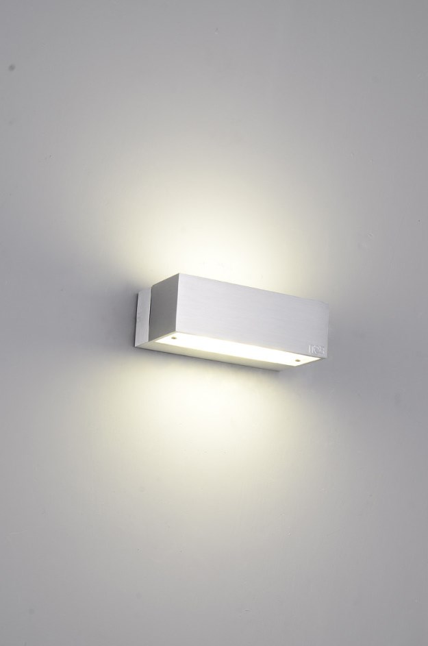 Modern wall light fixtures